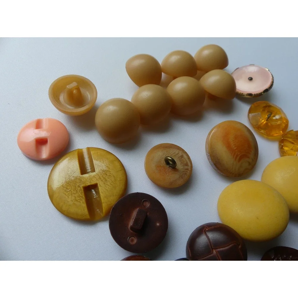 Unbranded curated collection